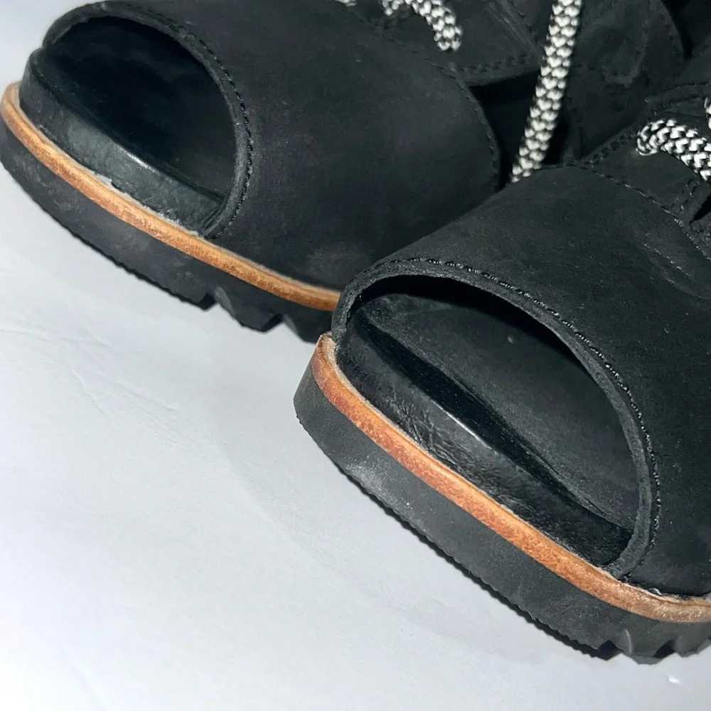 Sorel Women's‎ Leather Joanie Lace Sandal Sz 9 In Black